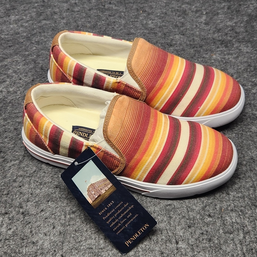 Pendleton Womens Slip on Shoes Loafers Orange Aztec Southwestern Print 7 NEW